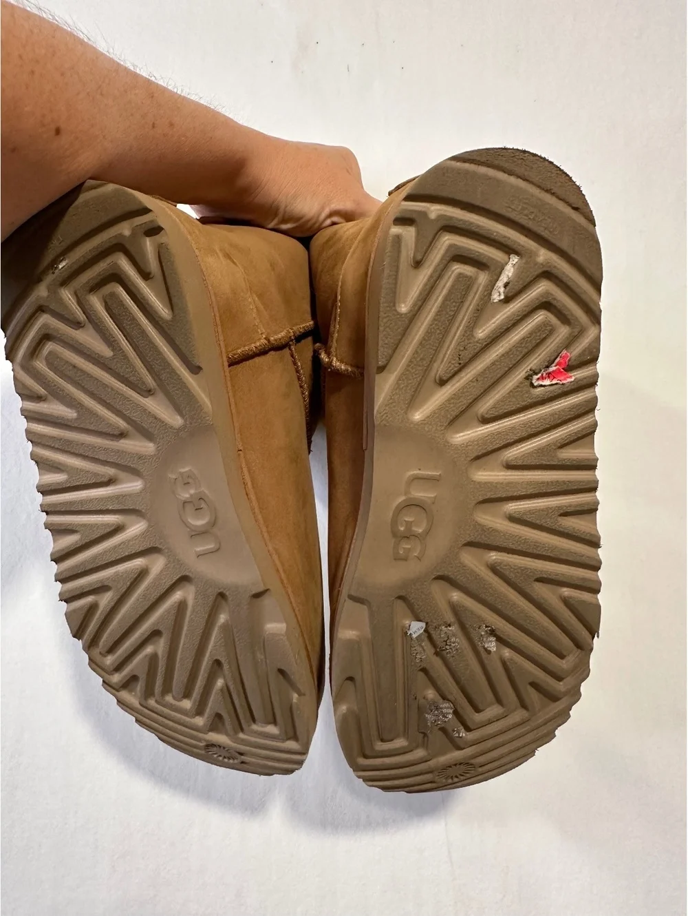UGG Classic Mini II Boots Chestnut Brown Women’s Size 7 Suede Shearling